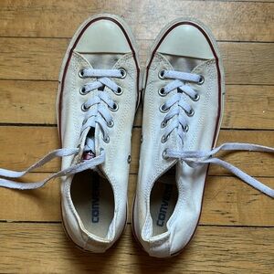 Converse Chuck Taylor All Star white low top sneaker